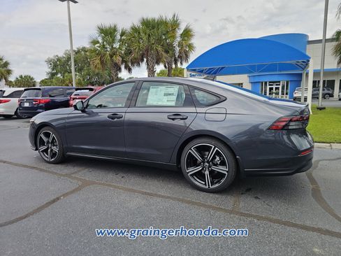 New 2026 Honda Accord SE image 3
