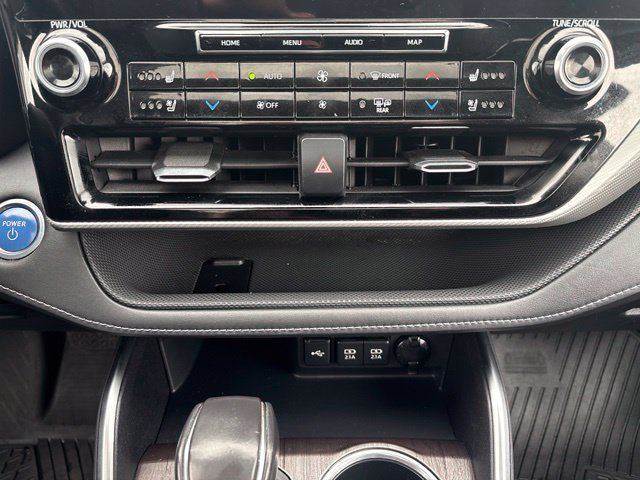 Used 2020 Toyota Highlander Platinum AWD/4WD image 33