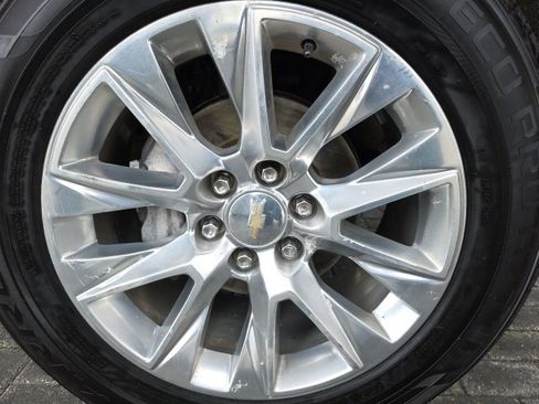 Used 2022 Chevrolet Silverado 1500 LTZ w/ Safety Package II image 8