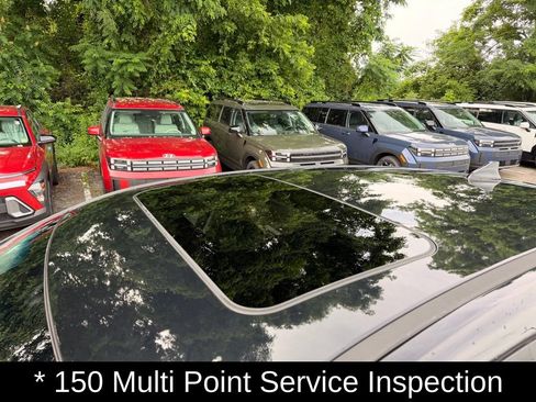 Certified 2023 Hyundai Kona Limited FWD image 11