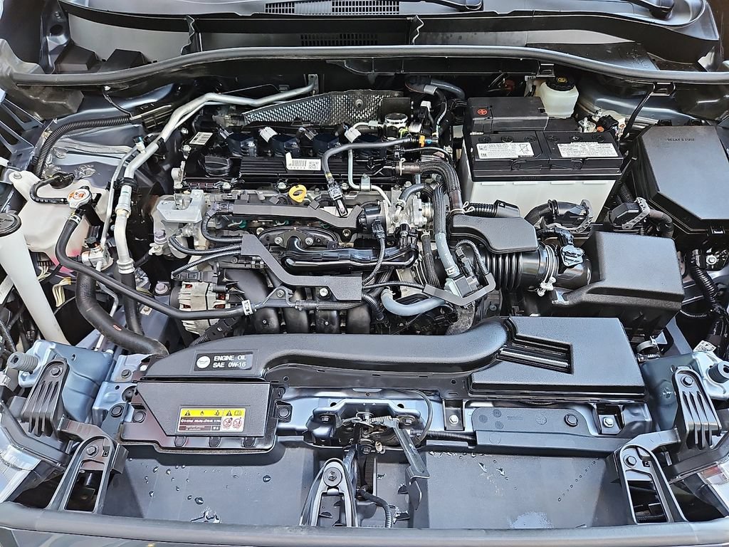 Used 2023 Toyota Corolla Cross L FWD image 27