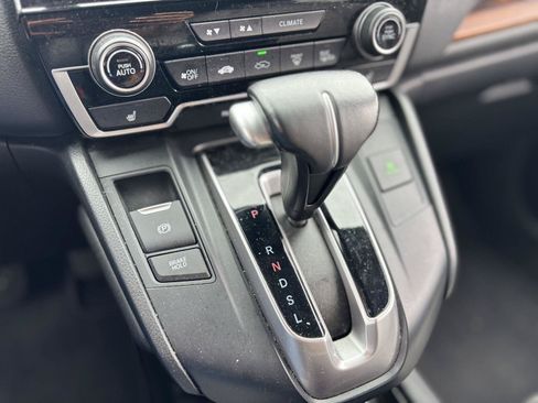 Used 2018 Honda CR-V Touring image 20