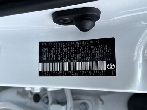 Used 2024 Toyota Corolla LE image 33