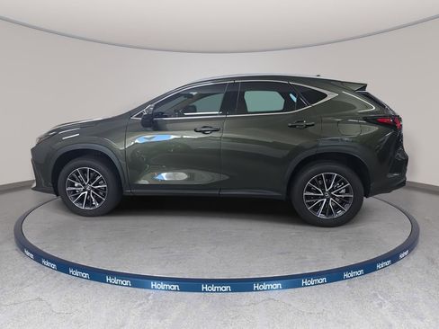 Used 2025 Lexus NX 250 FWD w/ Premium Package image 11