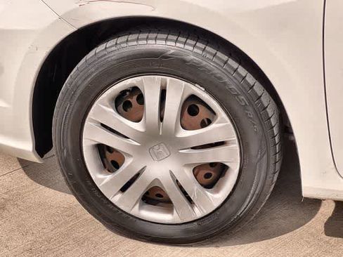 Used 2010 Honda Fit image 9