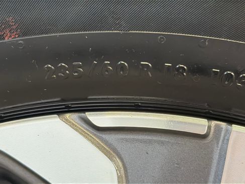 Certified 2025 Buick Envision Preferred image 12