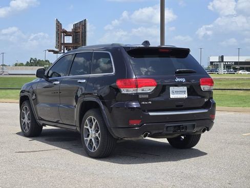Used 2019 Jeep Grand Cherokee Overland AWD/4WD image 5