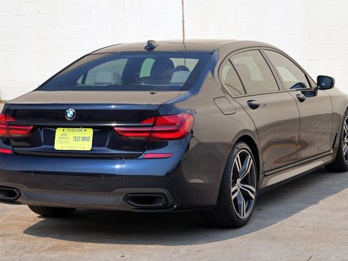 Used 2019 BMW 740i w/ M Sport Package RWD image 54