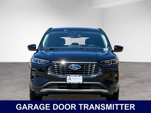 Used 2024 Ford Escape Platinum w/ Premium Technology Package AWD/4WD image 9