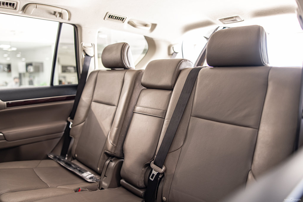 Used 2018 Lexus GX 460 Premium w/ Premium Package AWD/4WD image 31