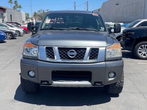 Used 2015 Nissan Titan PRO-4X w/ Pro-4x Luxury Package AWD/4WD image 8