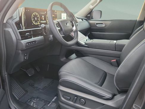 New 2026 INFINITI QX80 Luxe w/ Cargo Package image 13