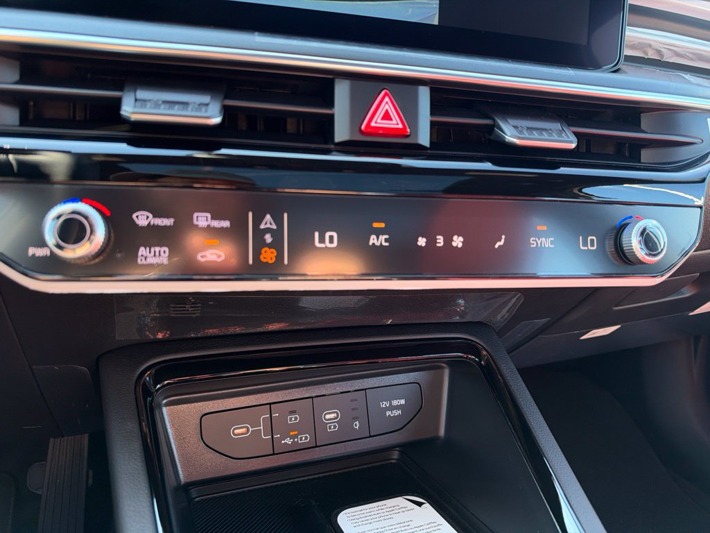 New 2027 Kia K5 GT-Line FWD image 15