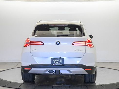 Used 2026 BMW X3 xDrive30i w/ Premium Package AWD/4WD image 3