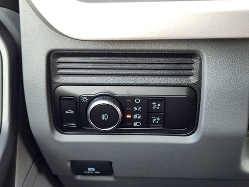 New 2026 Ford F250 XLT w/ FX4 Off-Road Package image 23