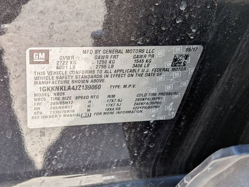 Used 2018 GMC Acadia SLE image 35