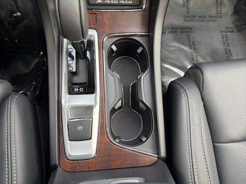 Used 2023 Subaru Ascent Touring image 49