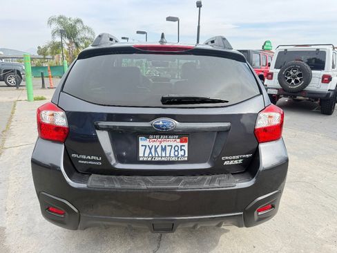 Used 2017 Subaru Crosstrek 2.0i Limited image 8