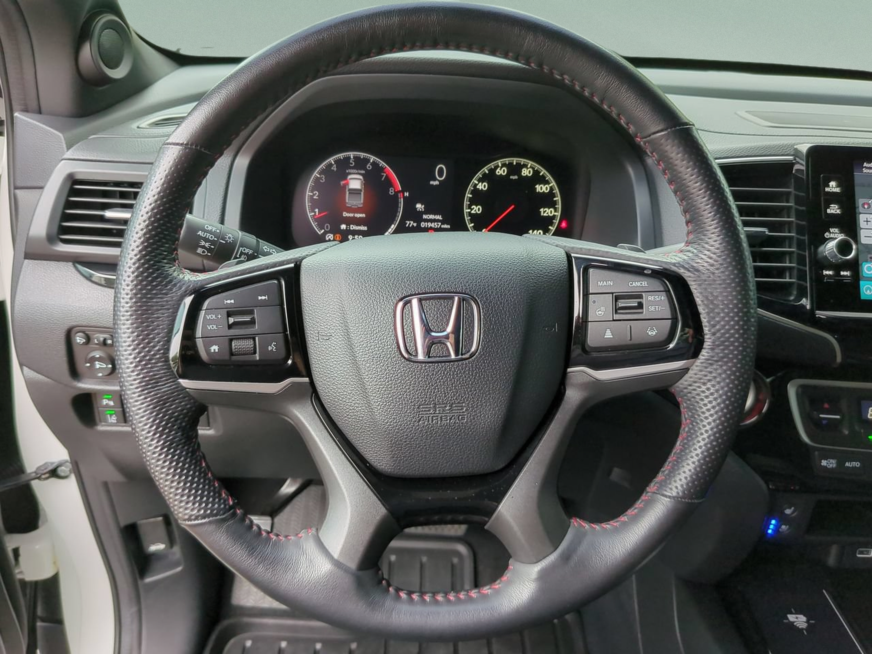 Certified 2024 Honda Ridgeline Black Edition image 11