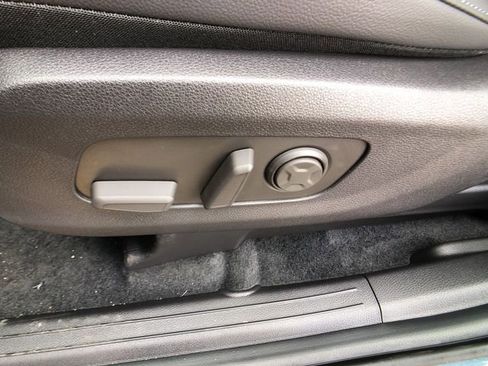 New 2026 Kia Carnival SX Prestige FWD image 12