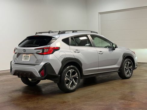 Used 2024 Subaru Crosstrek 2.0i Premium AWD/4WD image 4