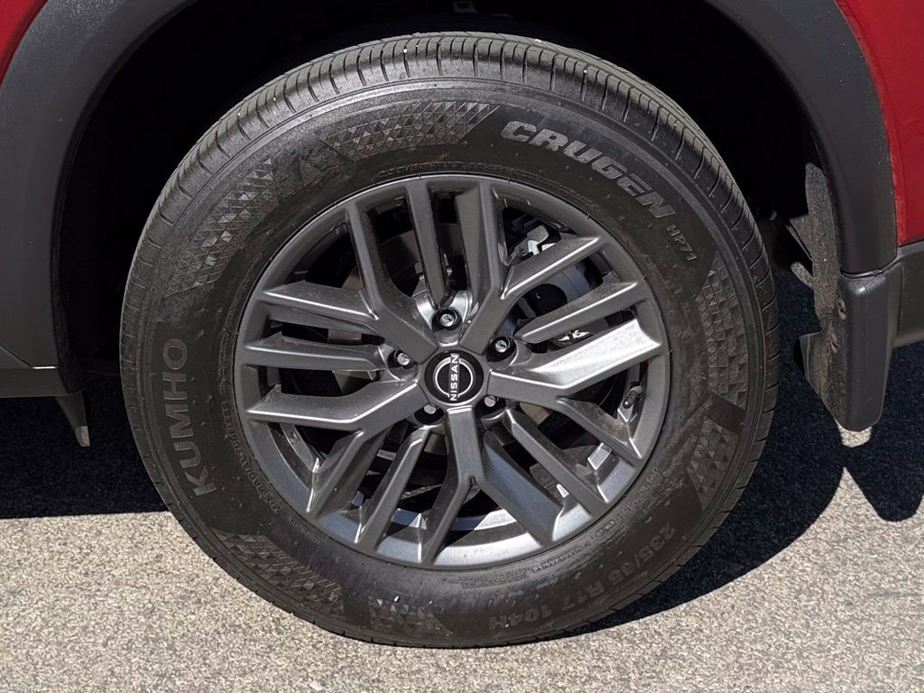 Certified 2025 Nissan Rogue S FWD image 9