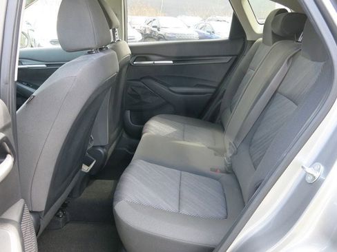 Used 2024 Kia Seltos LX AWD/4WD image 15