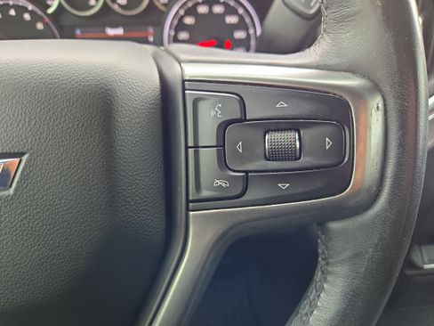 Used 2020 Chevrolet Silverado 1500 LT w/ All-Star Edition image 33