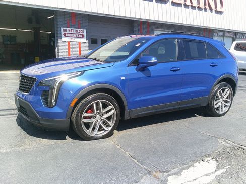 Used 2021 Cadillac XT4 Sport w/ Cold Weather Package AWD/4WD image 15