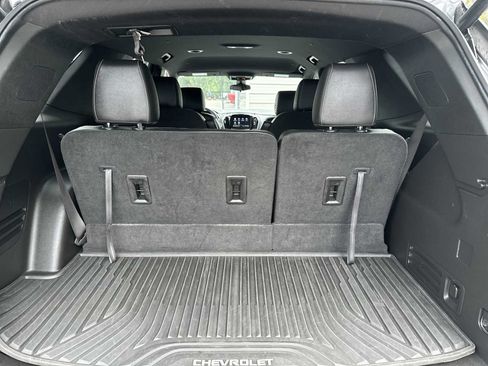 Certified 2023 Chevrolet Traverse LT FWD image 25