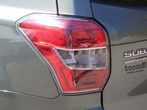 Used 2015 Subaru Forester 2.5i Premium image 32