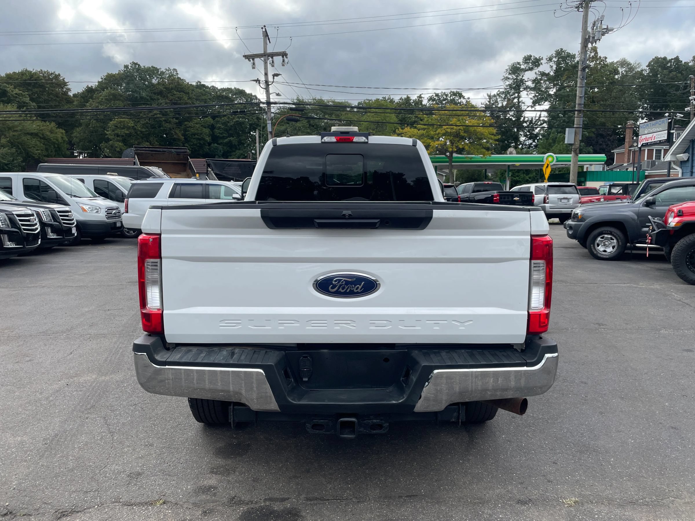 Used 2019 Ford F250 XL w/ Power Equipment Group AWD/4WD image 4