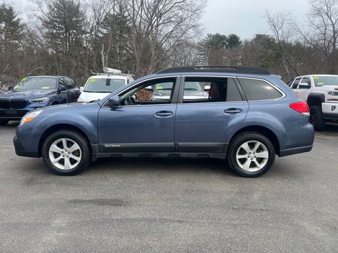 Used 2014 Subaru Outback 2.5i Premium image 2