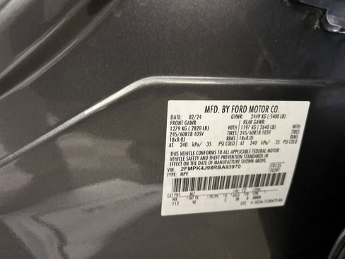 Used 2024 Ford Edge SEL image 35