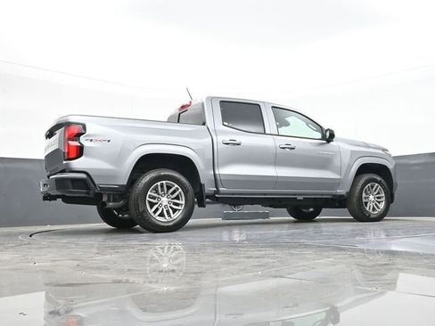 New 2025 Chevrolet Colorado LT w/ LT Convenience Package image 39