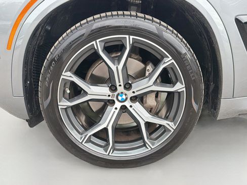 Certified 2024 BMW X5 xDrive40i w/ M Sport Package AWD/4WD image 41