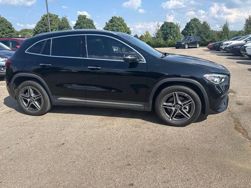 Used 2022 Mercedes-Benz GLA 250 4MATIC image 4