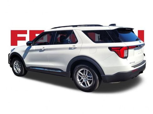 Certified 2025 Ford Explorer Active image 7
