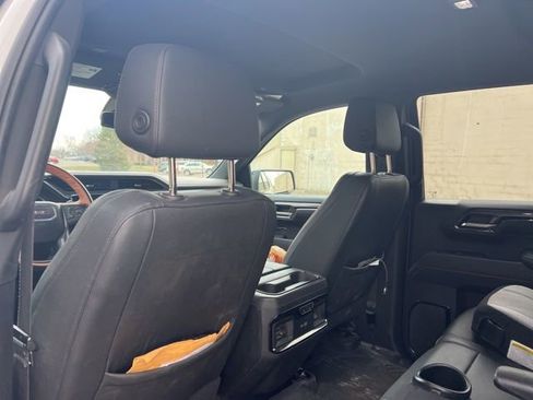 Used 2022 GMC Sierra 1500 AT4 image 28
