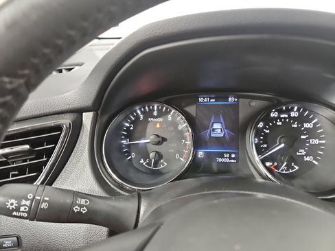 Used 2018 Nissan Rogue SL w/ Premium Package AWD/4WD image 16