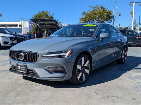 Certified 2023 Volvo S60 T8 Ultimate image 7