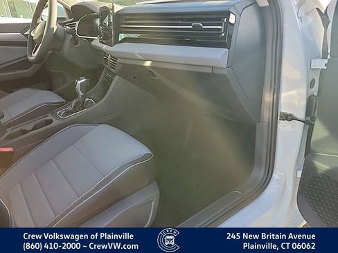 New 2026 Volkswagen Jetta SE image 30