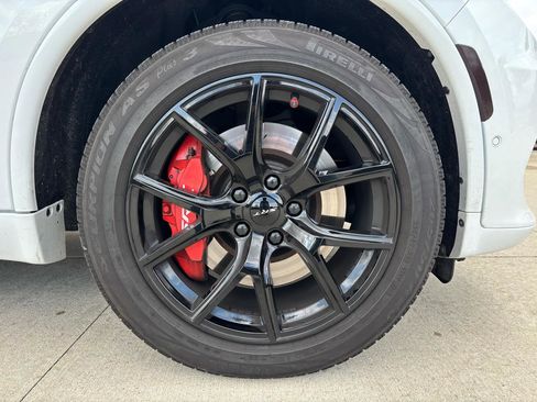 Used 2022 Dodge Durango R/T w/ Trailer Tow Group IV AWD/4WD image 42