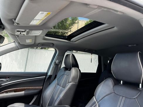 Used 2019 Acura MDX SH-AWD w/ Advance Package image 19