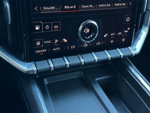 Certified 2025 GMC Acadia Elevation image 26