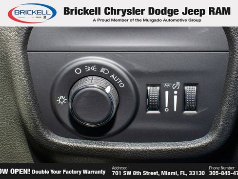 Used 2025 Jeep Grand Cherokee L Altitude AWD/4WD image 29