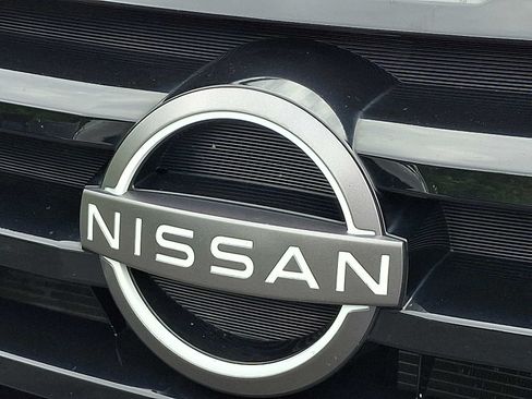 Used 2022 Nissan Pathfinder SL AWD/4WD image 29