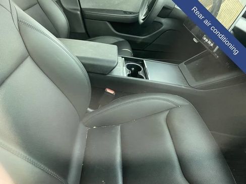 Used 2025 Tesla Model 3 RWD image 10