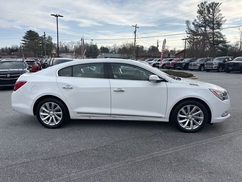 Certified 2016 Buick LaCrosse Leather FWD image 10