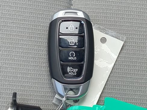 New 2026 Hyundai Venue SEL FWD image 30